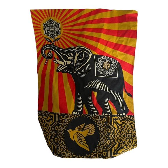 Obey White Graphic Tank Top - Picture 3 of 3